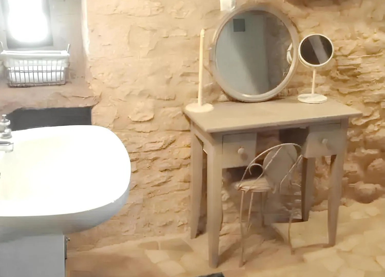 Maison Charmante A Lavercantiere Avec Piscine Partagee